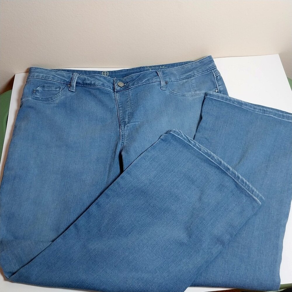 HOT IN HOLLYWOOD SILKY DENIM STRETCH PULL ON BOOT CUT JEANS XLP
